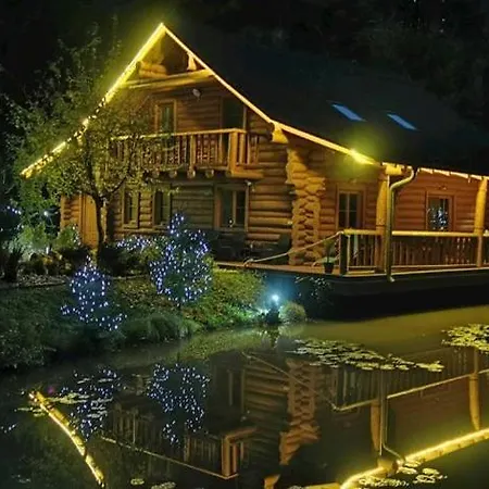 Pohadkovy Srub Apartment Salas
